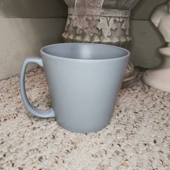 Starbucks 2019 Rare Venti 20 Ounce, Gray Siren Emblem Collectible Coffee Mug - Picture 4 of 9